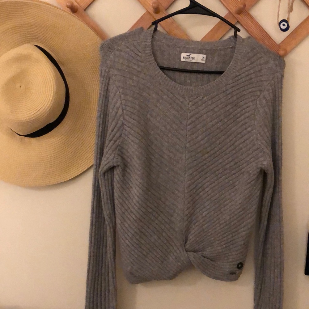Hollister sweater- new with stickers- medium